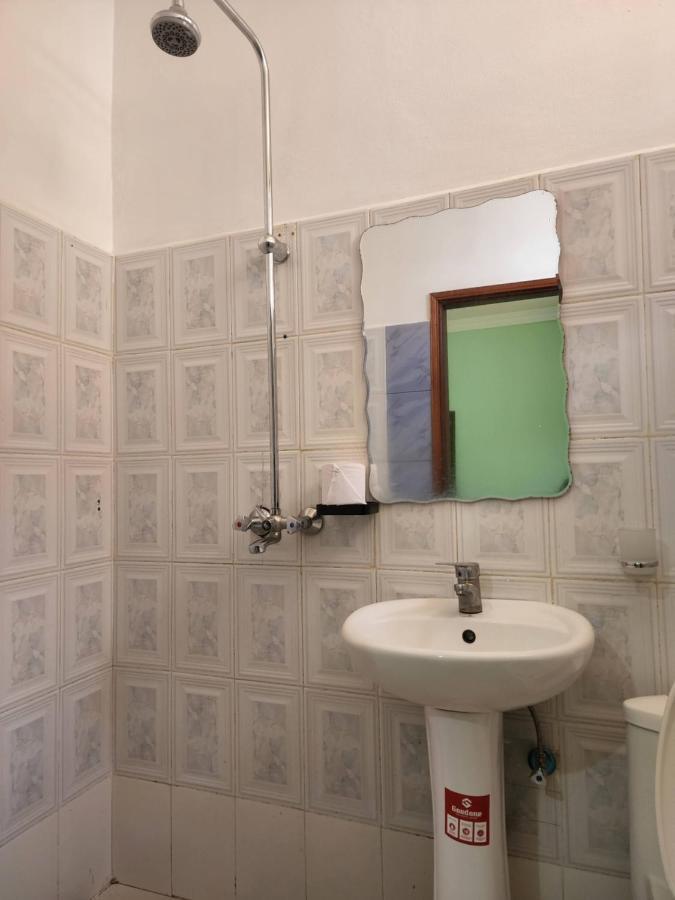 Abby'S Homestay Moshi Exteriör bild